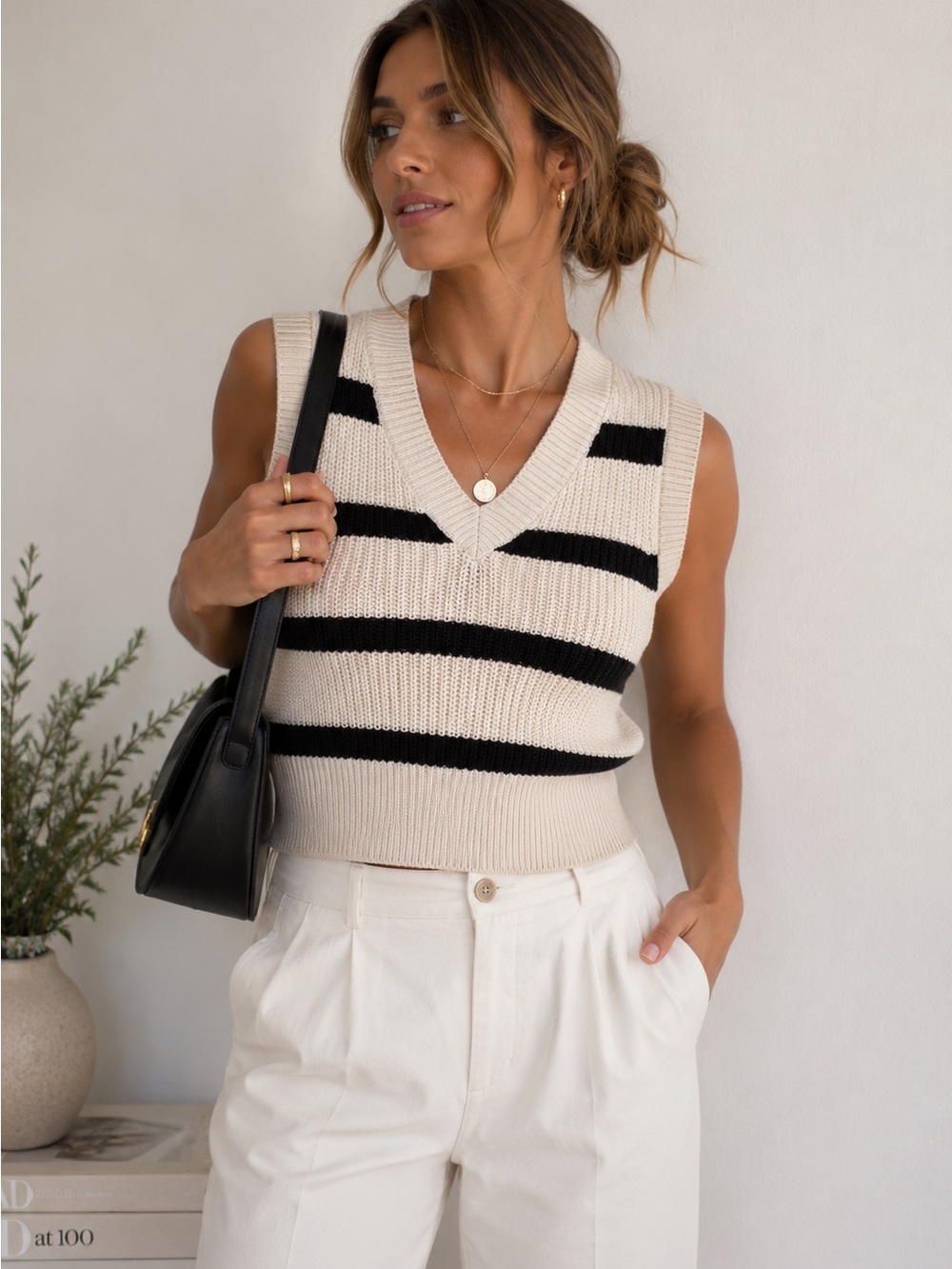 Sincerely Jules Striped Knit Sweater Vest Medium Cream Preppy